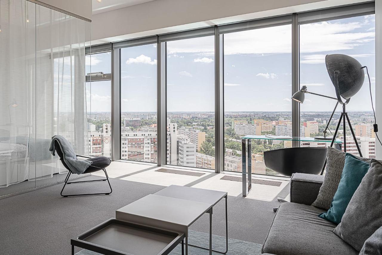 Rentplanet - Apartament Sky Tower 弗罗茨瓦夫 外观 照片